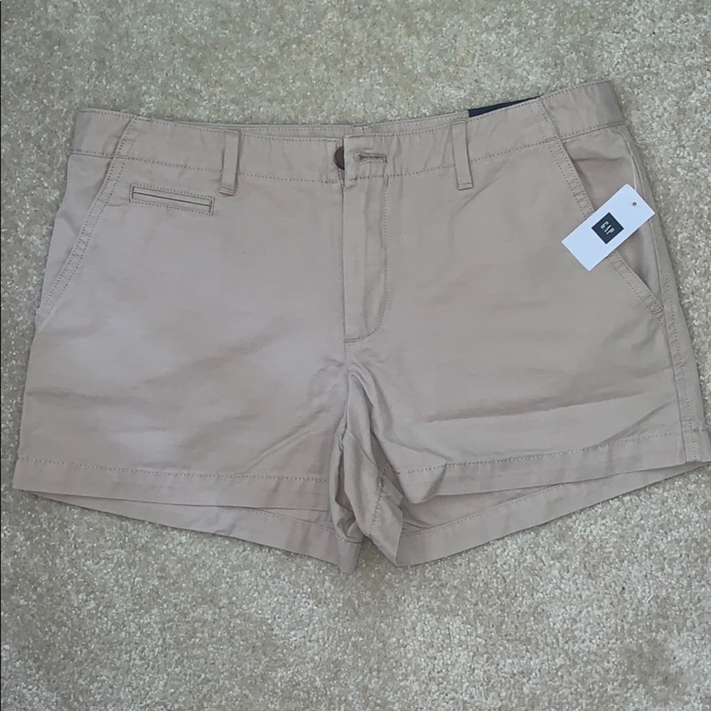 khaki shorts